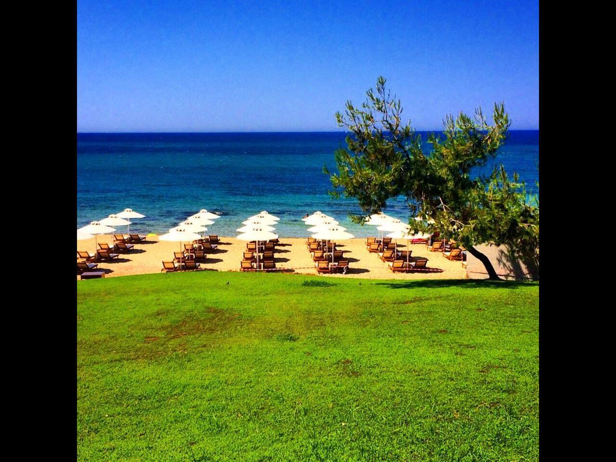 Artemis Suites Romanu Exterior foto