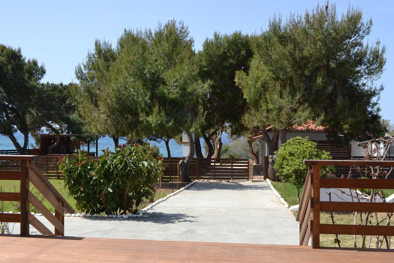 Artemis Suites Romanu Exterior foto